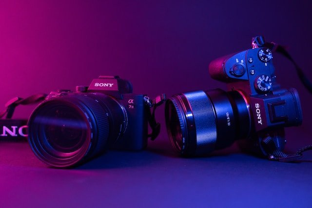 Decoding the Latest Trends in Camera Technology: Which One Should You Buy?